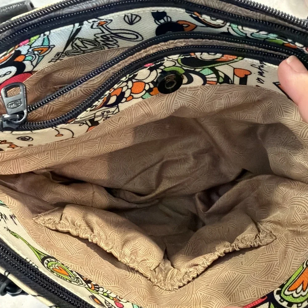 Sakroots Optic Songbird Pattern Bag/purse Rare Style 993 Eight Separate Sections